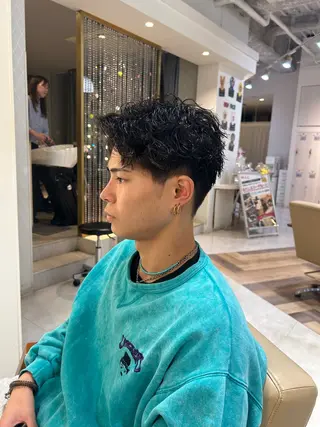 パーマ メンズ ヘアーメイクウィル野田阪神店所属・Yuu/レイヤー/ ハイライト/髪質改善のヘアスタイル