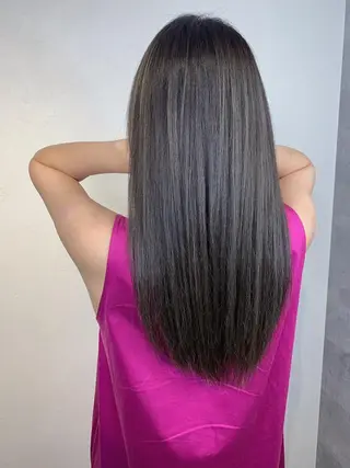 セミロング カラー パーマ _ WHITE三宮店のヘアスタイル