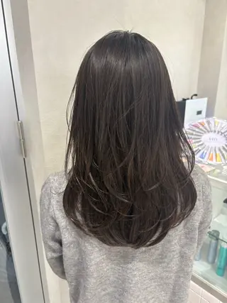 セミロング Yuta✂︎ 韓国レイヤー🪽のヘアスタイル