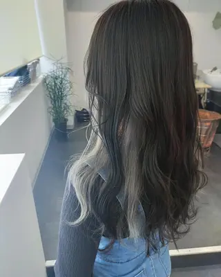 ロング カラー JIL BLAN 京都所属・RU RIのヘアスタイル