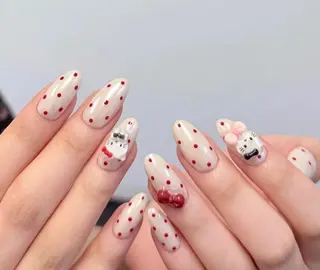 ネイル Pure&Rich Nailのネイルデザイン