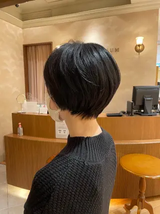 ショート ボブ ホノカのヘアスタイル