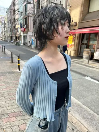 ショート ハイトーンカラー🍑 心斎橋のヘアスタイル