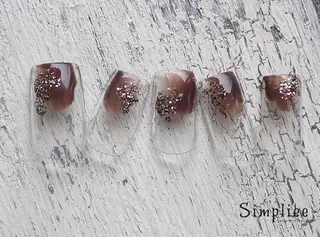 ネイル simpliee / arisaのネイルデザイン