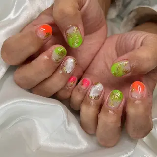 ネイル Hair salon Irie所属・與儀 知佳のネイルデザイン