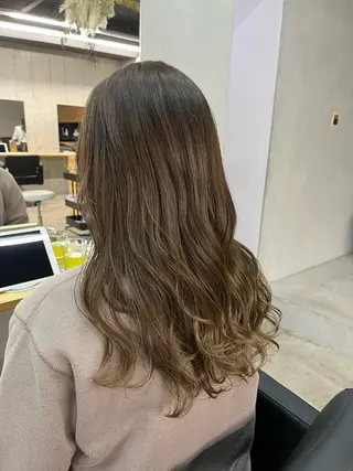 ロング アキト/ メンズ/透明感暗髪のヘアスタイル