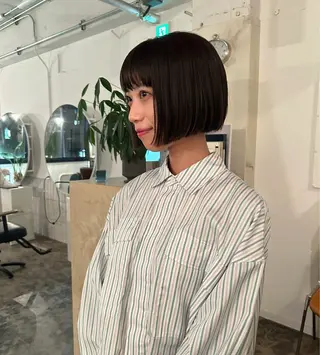 ショート カラー 原 瑞希のヘアスタイル