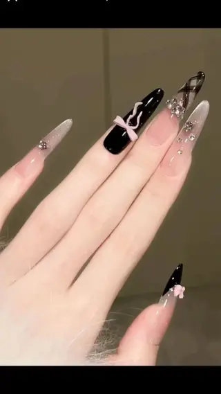 ネイル Cloudy Chan 歌舞伎町のネイルデザイン