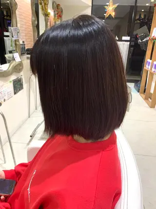 ショート カラー 松吉 純平のヘアスタイル