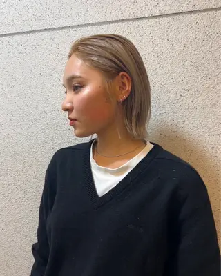 ショート カラー 名古屋栄/ブリーチ/ ボブ🧃木下桃嘉のヘアスタイル