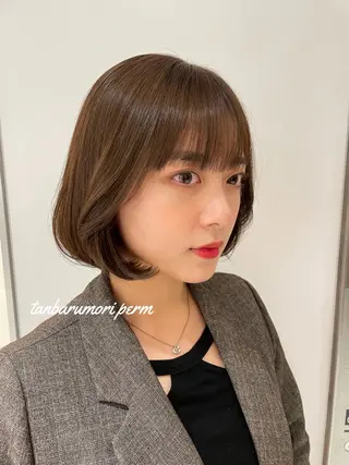 ミディアム パーマ 垢抜けヘア 韓国ヘア銀座近下菜央のヘアスタイル