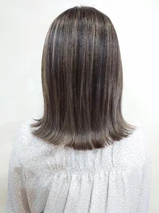 ミディアム ブリーチ/ ダブルカラー/RYOのヘアスタイル