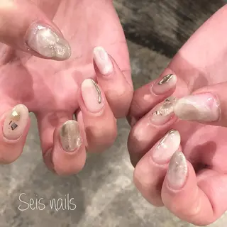 ネイル Seis Shihoのネイルデザイン