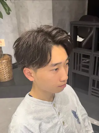 ショート メンズ 【店長】メンズ職人 短髪　ハイトーン🔥のヘアスタイル