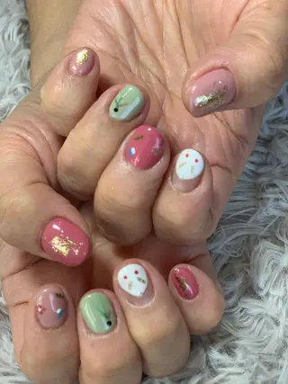 ネイル Niko.nail所属・☆ YOSHIEのネイルデザイン