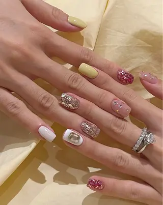 ネイル Dola Nail ユキンイのネイルデザイン