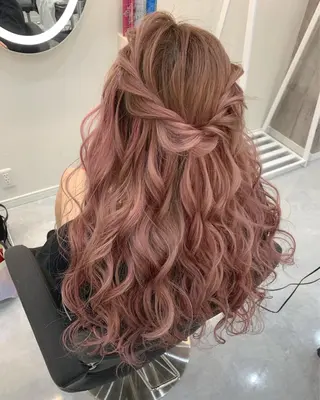 ロング ヘアアレンジ lien natsukiのヘアスタイル