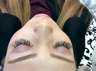 まつエク ヘアアレンジ セミロング パーマ ネイル キッズ カラー ミディアム ショート ロング メンズ SG アイラッシュ ラッシュリフトのその他イメージ