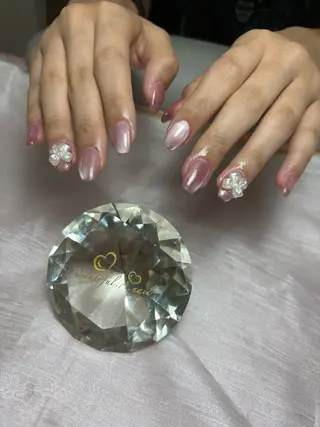 ネイル Beautiful. Aのネイルデザイン