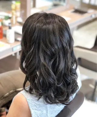 セミロング カラー 💙髪質改善 💙和田💙のヘアスタイル