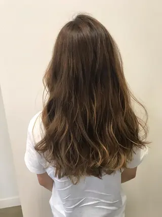 ロング カラー デザインカラー🌈 高木リョウのヘアスタイル