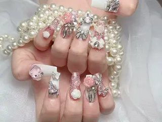 ネイル 五月•MAYネイルサロン所属・新宿 M_nailのネイルデザイン