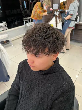 パーマ メンズ 福岡縮毛矯正✨️ ストレート 向井和輝のヘアスタイル