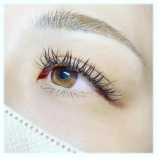 マツエク・マツパ salon clara所属・窪山 亮子のマツエク・マツパデザイン