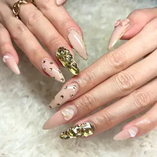 ネイル 鈴木 華乃のネイルデザイン