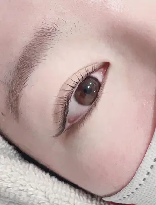 マツエク・マツパ eter所属・eter Ayakoの眉毛・アイブロウイメージ