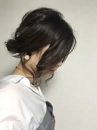 ミディアム カラー ヘアアレンジ 農添 杏のヘアスタイル