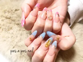 ネイル Yakko pas á pasのネイルデザイン