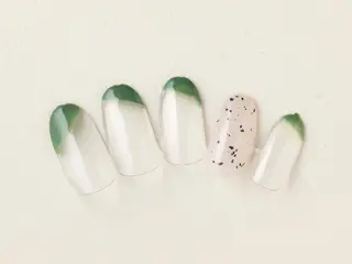 ネイル reyel Aのネイルデザイン