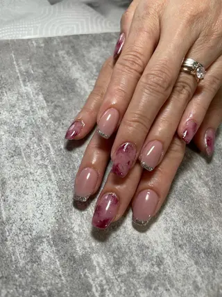 ネイル 蓑原 佳央里のネイルデザイン