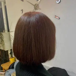 カラー ma'am Zee所属・石川 葵のヘアスタイル