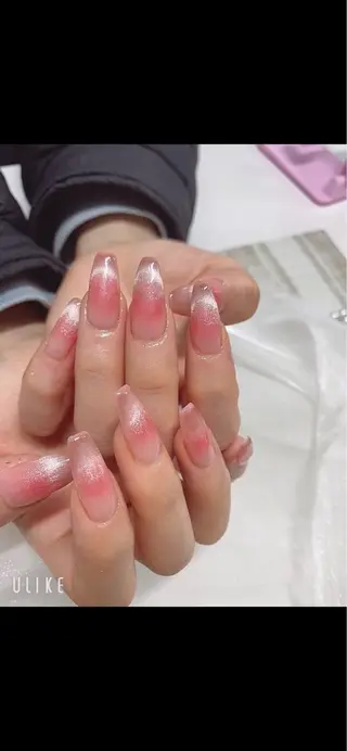 ネイル miu miuのネイルデザイン