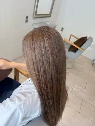 ロング 阿部 美鈴のヘアスタイル