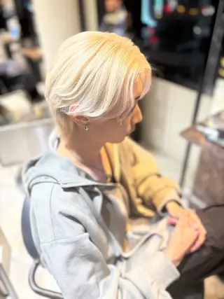 カラー 大阪 梅田/ ハイトーン/エクステのヘアスタイル