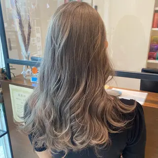ロング カラー HOLON池袋所属・ウルフカット ハッシュカット/七海のヘアスタイル