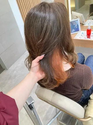ロング カラー 一ノ瀬 蘭のヘアスタイル