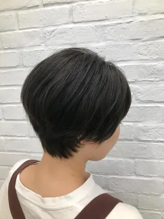 ショート カラー ショートヘア相談所✨ 澤里大のヘアスタイル
