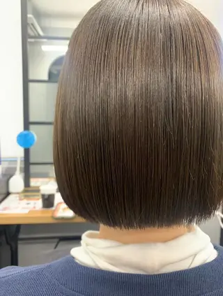 ショート カラー N° aria 三軒茶屋のヘアスタイル