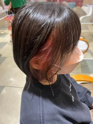 ショート カラー 個性派/ハイトーン ✨✨　稲吉菜々美のヘアスタイル