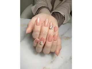 ネイル 市川 麻衣子のネイルデザイン