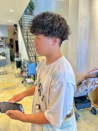 パーマ メンズ メンズパーマ/ ハイトーン/古川晴輝のヘアスタイル