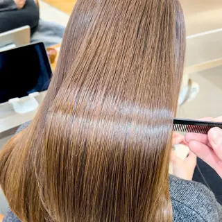 ロング アンルポン所属・unlepont 江坂[髪質改善]🪽のヘアスタイル