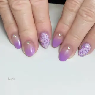 ネイル Legit nail salonのネイルデザイン