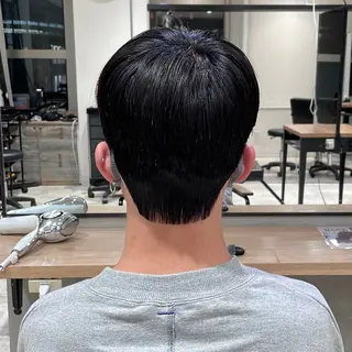 ショート カラー パーマ ヘアアレンジ メンズ パク・ボミン小野リエ 韓国ハーフ🦊のヘアスタイル