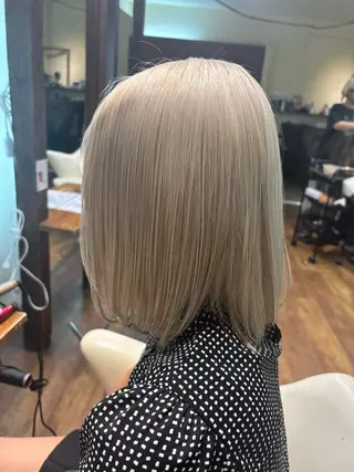 ミディアム カラー ブリーチ特化/透明感 カラー森山陽向のヘアスタイル
