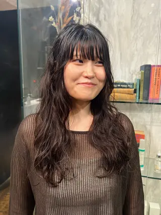 ロング パーマ ROBBY所属・松井美樹/似合わせ ガーリー・韓国のヘアスタイル